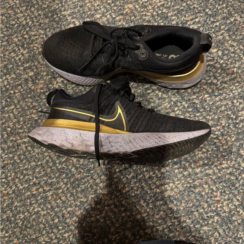 Women’s Nike running shoes